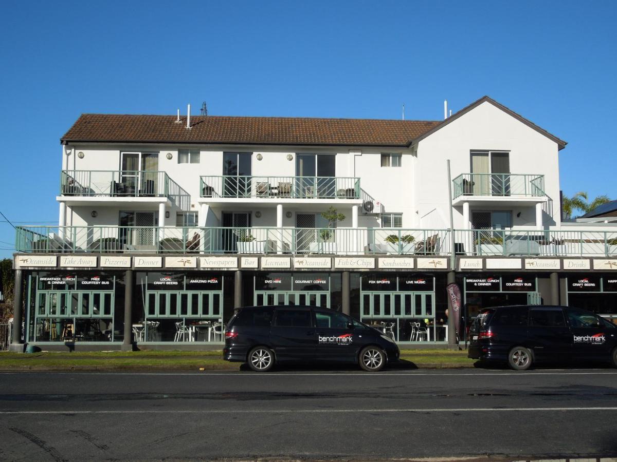 Oceanside Hawks Nest Hotel Екстериор снимка
